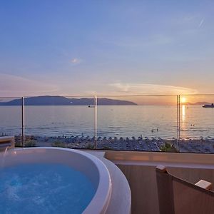 Valis Luxury Hotel